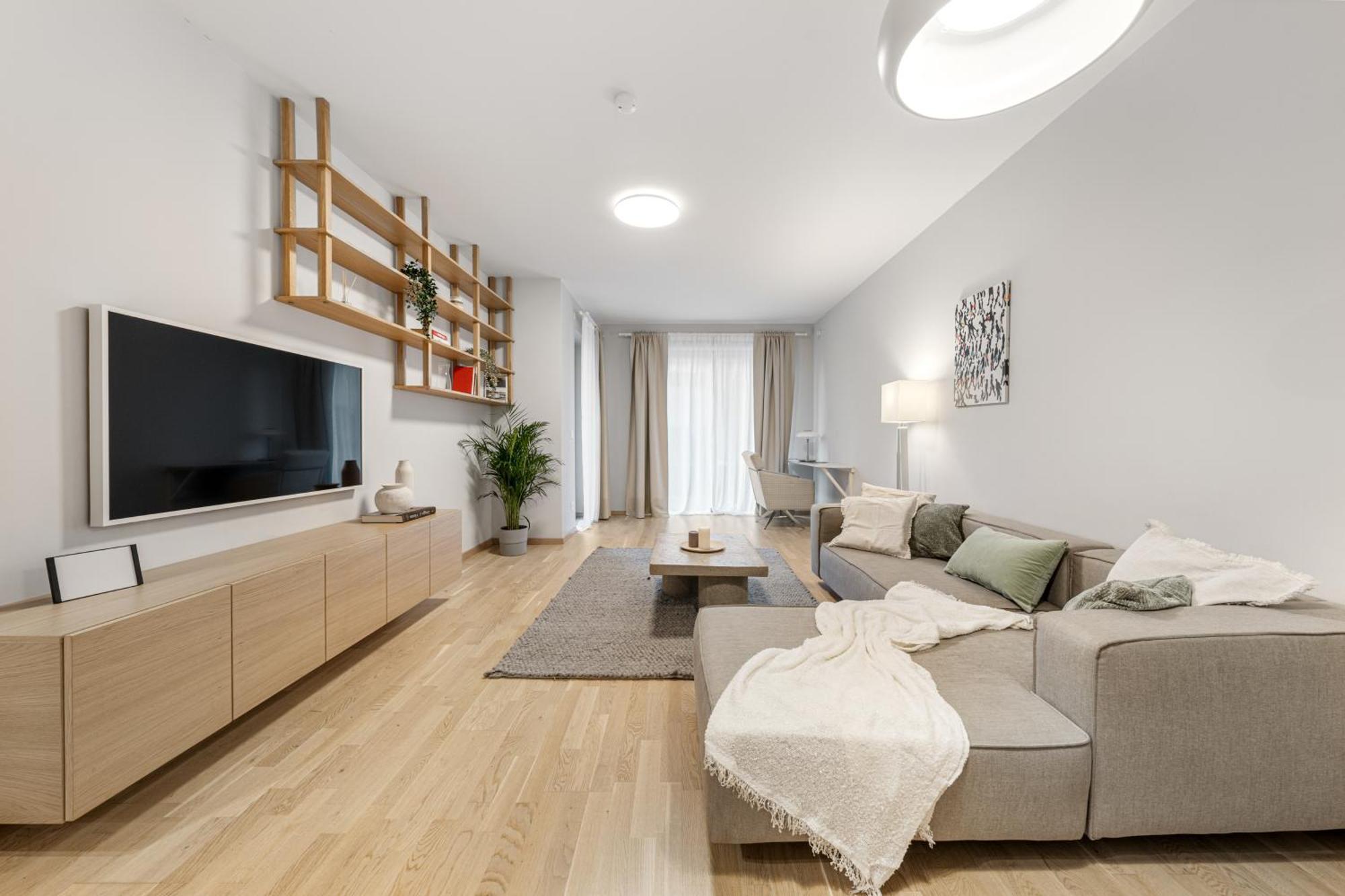 Cozy 55m2 Zverynas Retreat With Apartment